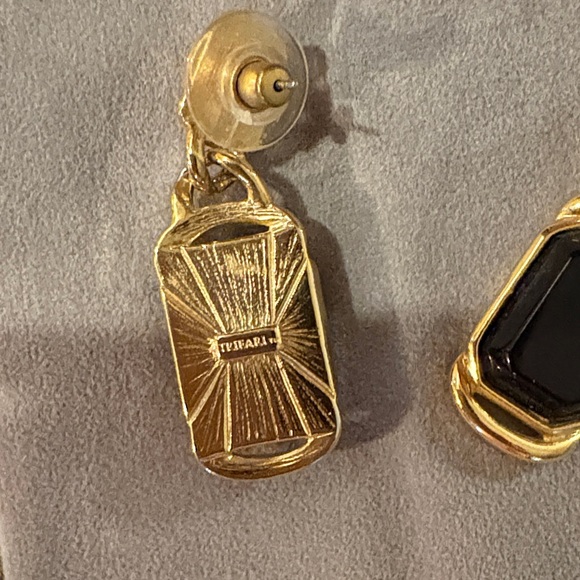 Elegant Gold and Black Drop Earrings - Picture 3 of 3